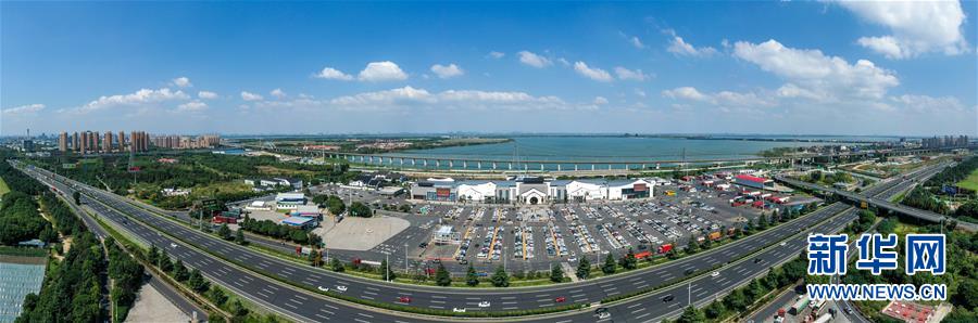 (新华全媒头条·图文互动)(7)流动中国折射复苏新气象——透视“十一”黄金周